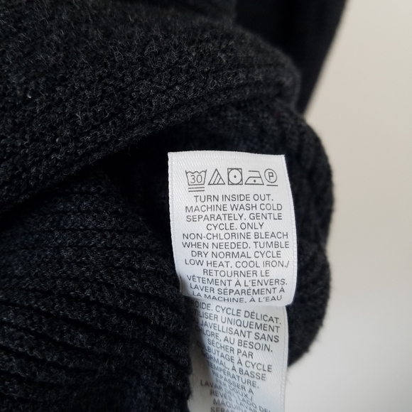 Victoria's Secret Mock Neck Ribbed Gray Maroon Sweater, XS - Picture 9 of 10